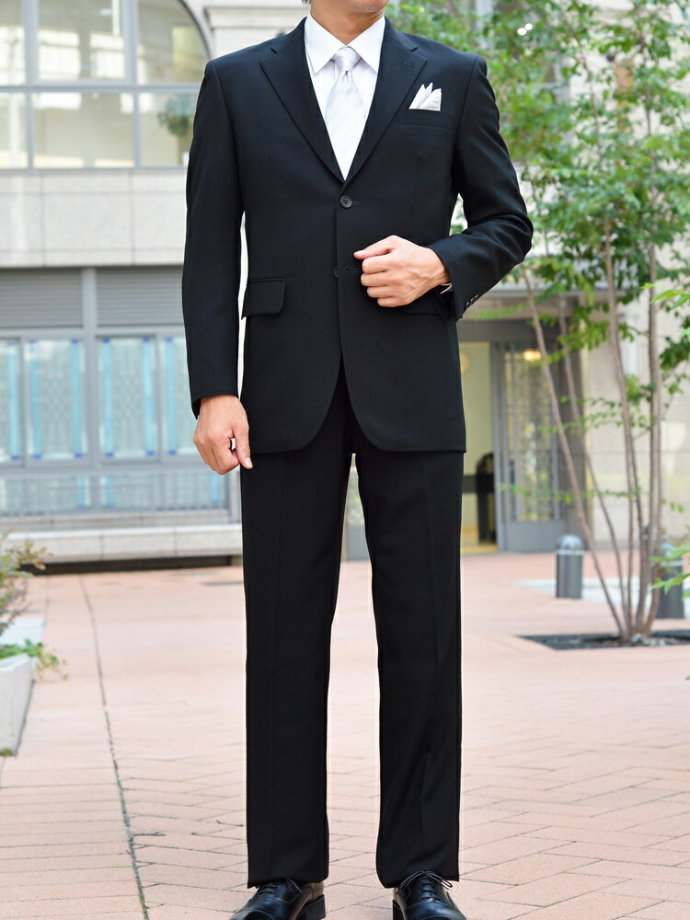 ブラックスーツ‐Black suit‐ | タキシード・燕尾服・モーニングコート 