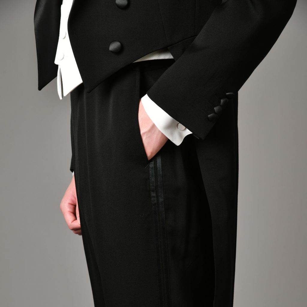 燕尾服‐Tailcoat‐ | タキシード・燕尾服・モーニングコート 