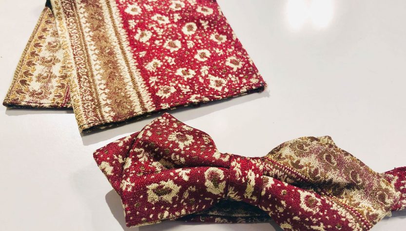 蝶ネクタイとポケットチーフ